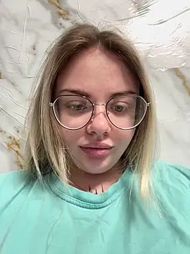 StasySweet online show from February 7, 4:42 am