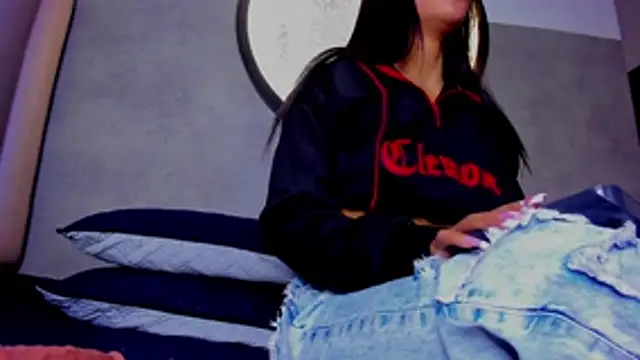 honny 23 online show from March 27, 7:37 pm