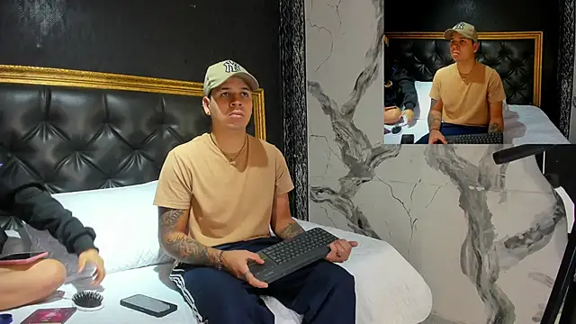 markAndPhilip online show from October 6, 12:28 pm