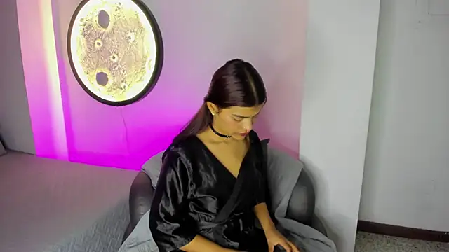 Miaa Rosse online show from September 28, 11:39 am