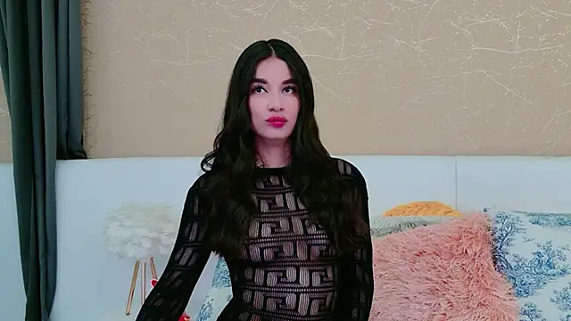 Snapshot of MiaDunoff chatting on December 1, 9:26 pm MiaDunoff online show from December 1, 9:26 pm