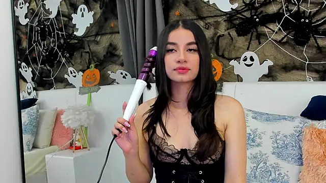 MiaDunoff online show from October 11, 9:49 pm