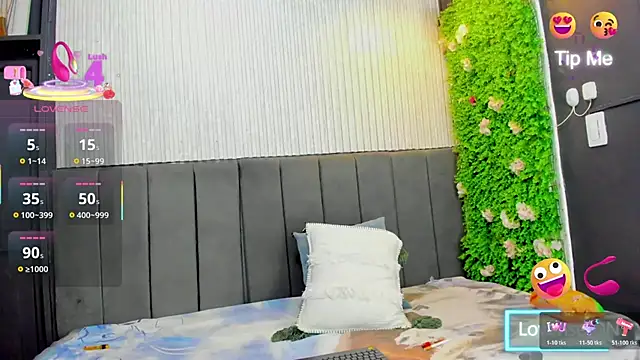 Skarlett hot  online show from November 23, 8:19 pm