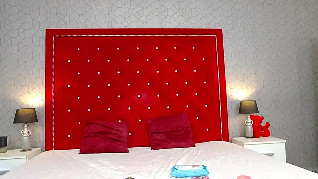 CherrySin online show from February 4, 8:37 pm