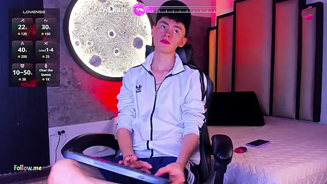 Snapshot of Deivid_oficial20 chatting on October 22, 7:57 pm Deivid oficial20 online show from October 22, 7:57 pm