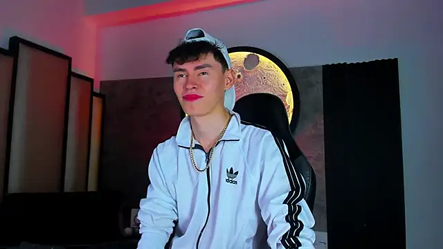 Snapshot of Deivid_oficial20 chatting on November 5, 7:50 pm Deivid oficial20 online show from November 5, 7:50 pm