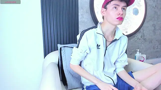 Snapshot of Deivid_oficial20 chatting on September 18, 7:28 pm Deivid oficial20 online show from September 18, 7:28 pm