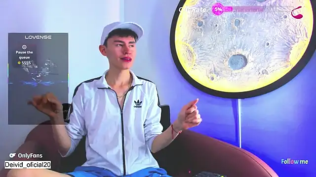 Snapshot of Deivid_oficial20 chatting on November 21, 1:10 pm Deivid oficial20 online show from November 21, 1:10 pm