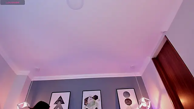 Nina Ford online show from November 26, 3:06 am