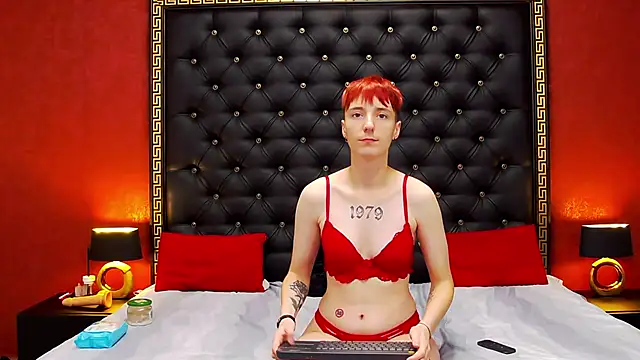 Luna Devil  online show from November 20, 6:52 pm