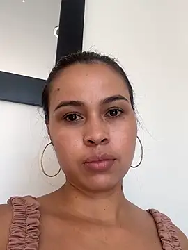 aby smiith  online show from September 23, 3:41 pm