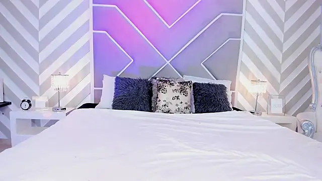 MissMahala  online show from November 5, 7:39 pm