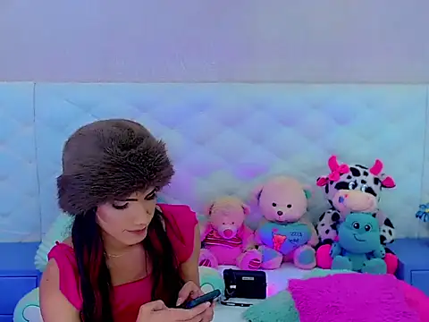 hanna sweett34 online show from October 28, 5:34 pm