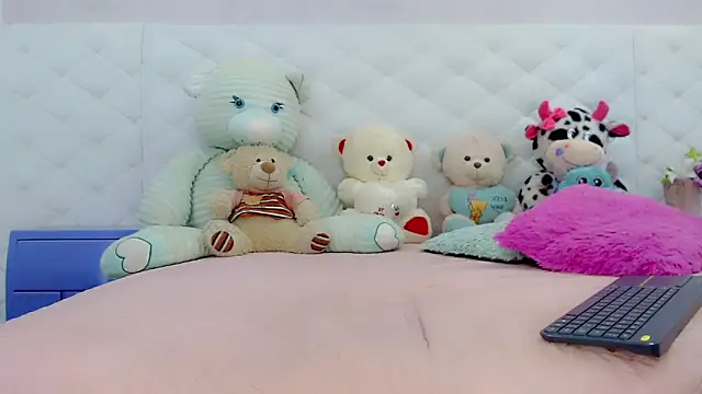 hanna sweett34 online show from December 4, 4:06 pm