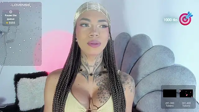 michell danna online show from December 20, 9:23 am