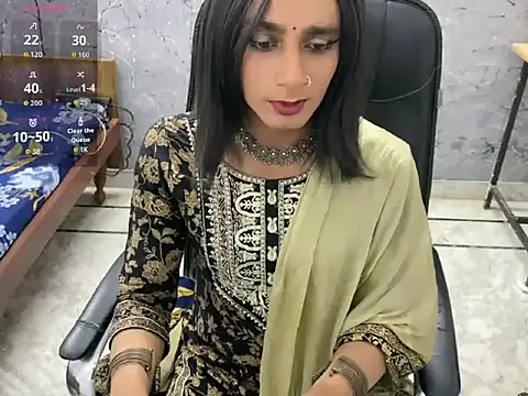 LuvLayla online show from July 7, 12:46 am