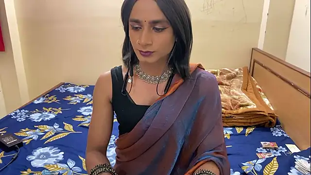 LuvLayla online show from January 10, 7:53 pm