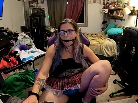 R4inbowK1tty online show from September 10, 4:22 am