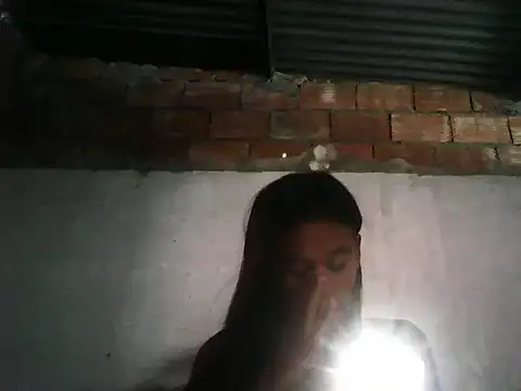 dali0420 online show from February 25, 6:08 pm