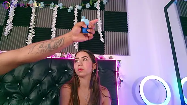  leda swan  online show from March 1, 1:11 pm