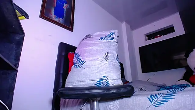 oodirty hellen online show from December 15, 7:52 pm