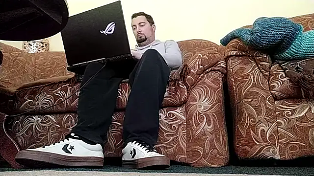 Snapshot of Joseph1Arnold chatting on October 31, 11:07 am Joseph1Arnold online show from October 31, 11:07 am