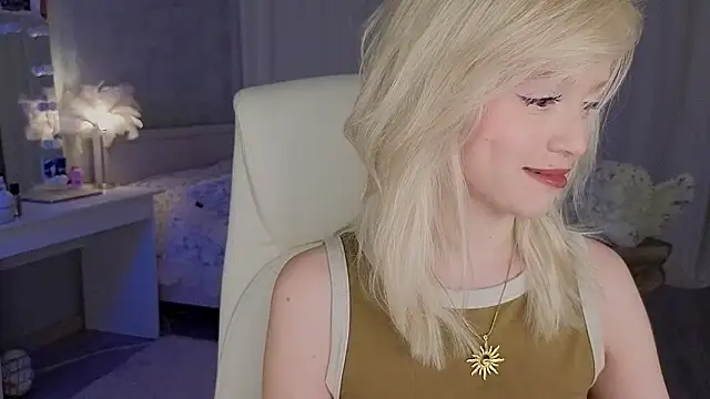 I am joss online show from March 7, 11:43 pm