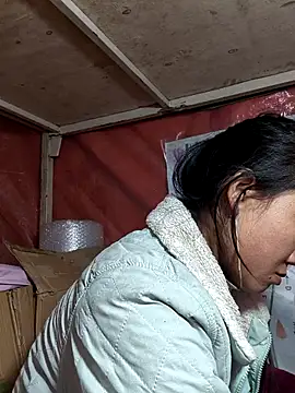 liu-liusexy online show from February 8, 3:21 pm