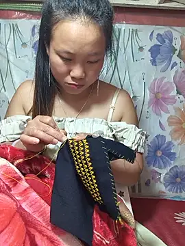liu-liusexy online show from May 11, 2:45 pm
