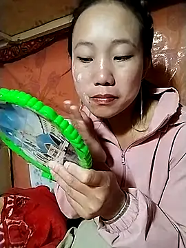 Snapshot of liu-liusexy chatting on October 23, 1:04 am liu-liusexy online show from October 23, 1:04 am