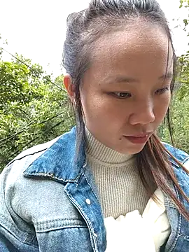 Snapshot of liu-liusexy chatting on November 6, 4:05 am liu-liusexy online show from November 6, 4:05 am