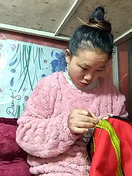 liu-liusexy online show from March 12, 5:50 pm