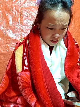 Snapshot of liu-liusexy chatting on December 1, 3:24 pm liu-liusexy online show from December 1, 3:24 pm