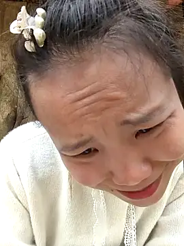 liu-liusexy online show from March 2, 3:18 am