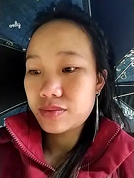 Snapshot of liu-liusexy chatting on October 24, 2:21 am liu-liusexy online show from October 24, 2:21 am