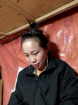 Snapshot of liu-liusexy chatting on November 4, 2:37 am liu-liusexy online show from November 4, 2:37 am