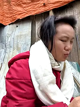 liu-liusexy online show from December 17, 3:55 am