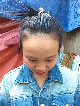 Snapshot of liu-liusexy chatting on October 30, 2:21 am liu-liusexy online show from October 30, 2:21 am