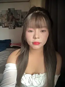 SarahBeii online show from November 4, 3:32 am