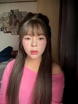 SarahBeii online show from November 2, 3:33 am