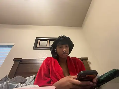 Brooke012 online show from May 28, 6:47 pm