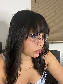 P A U L I N A  online show from February 6, 3:13 am