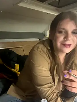 Snapshot of adventuresinsky chatting on November 17, 4:05 am adventuresinsky online show from November 17, 4:05 am