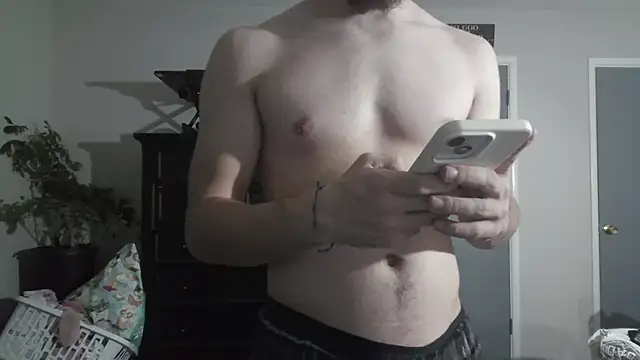 Snapshot of conradical18 chatting on December 16, 7:23 am conradical18 online show from December 16, 7:23 am