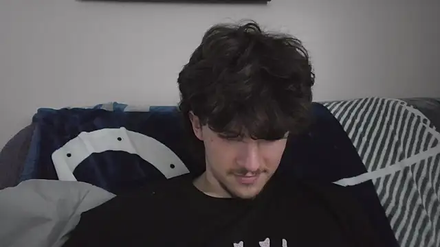 Snapshot of conradical18 chatting on September 16, 7:37 pm conradical18 online show from September 16, 7:37 pm