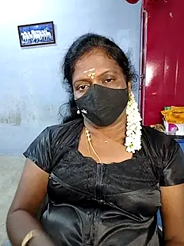 Snapshot of umashreetamil chatting on September 22, 5:19 pm umashreetamil online show from September 22, 5:19 pm