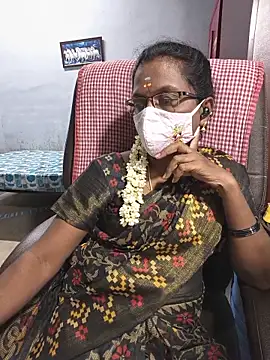 Snapshot of umashreetamil chatting on May 25, 4:28 pm umashreetamil online show from May 25, 4:28 pm