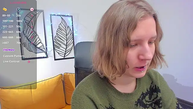 Hailey Foxy online show from December 21, 9:22 am