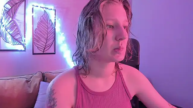 Hailey Foxy online show from December 5, 10:14 am