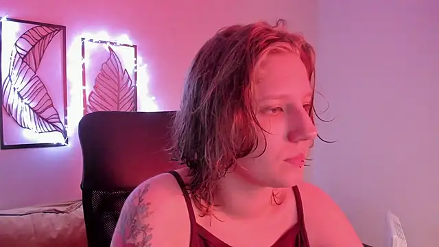 Hailey Foxy online show from November 16, 9:03 am